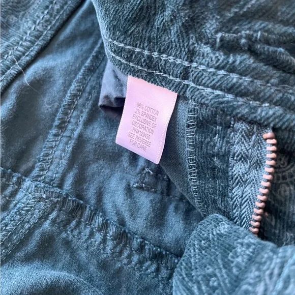 Elle Teal Paisley-Print Straight Leg Jeans - Picture 11 of 11